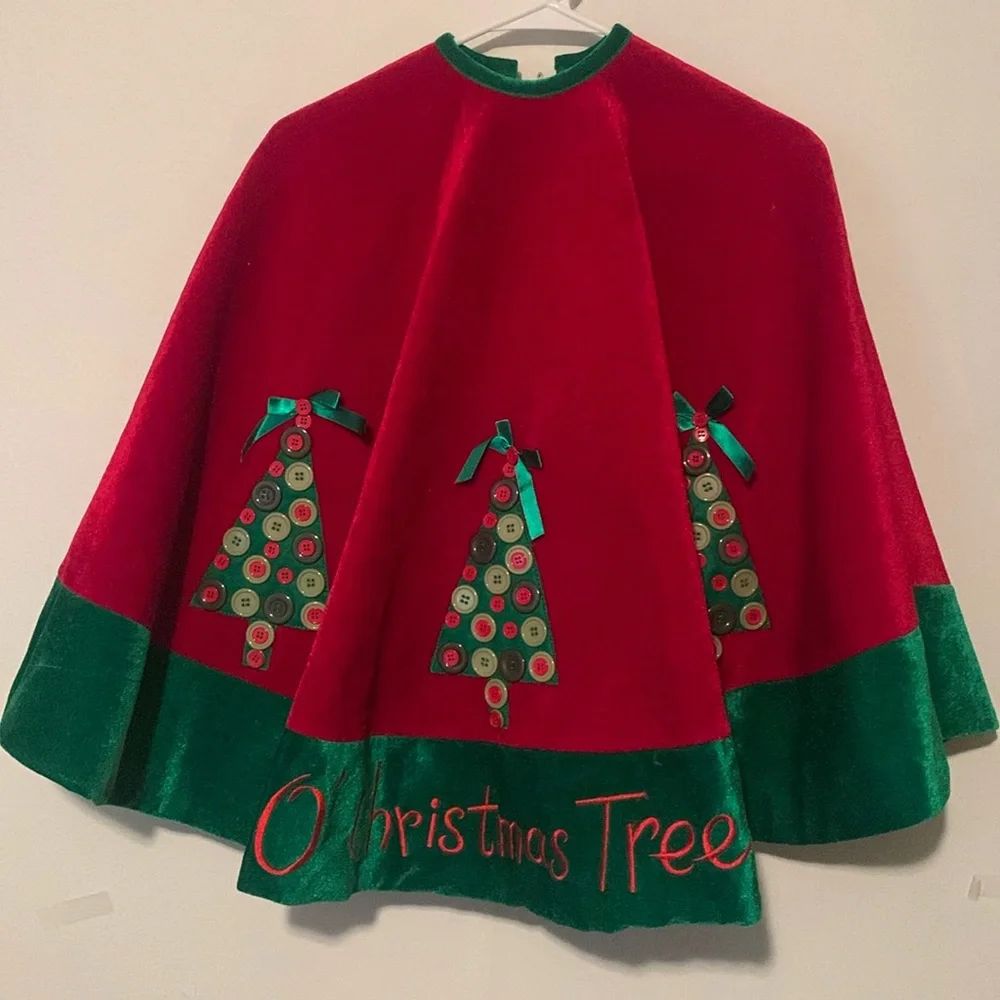 Embellished Velvety Christmas Tree Skirt NWOT